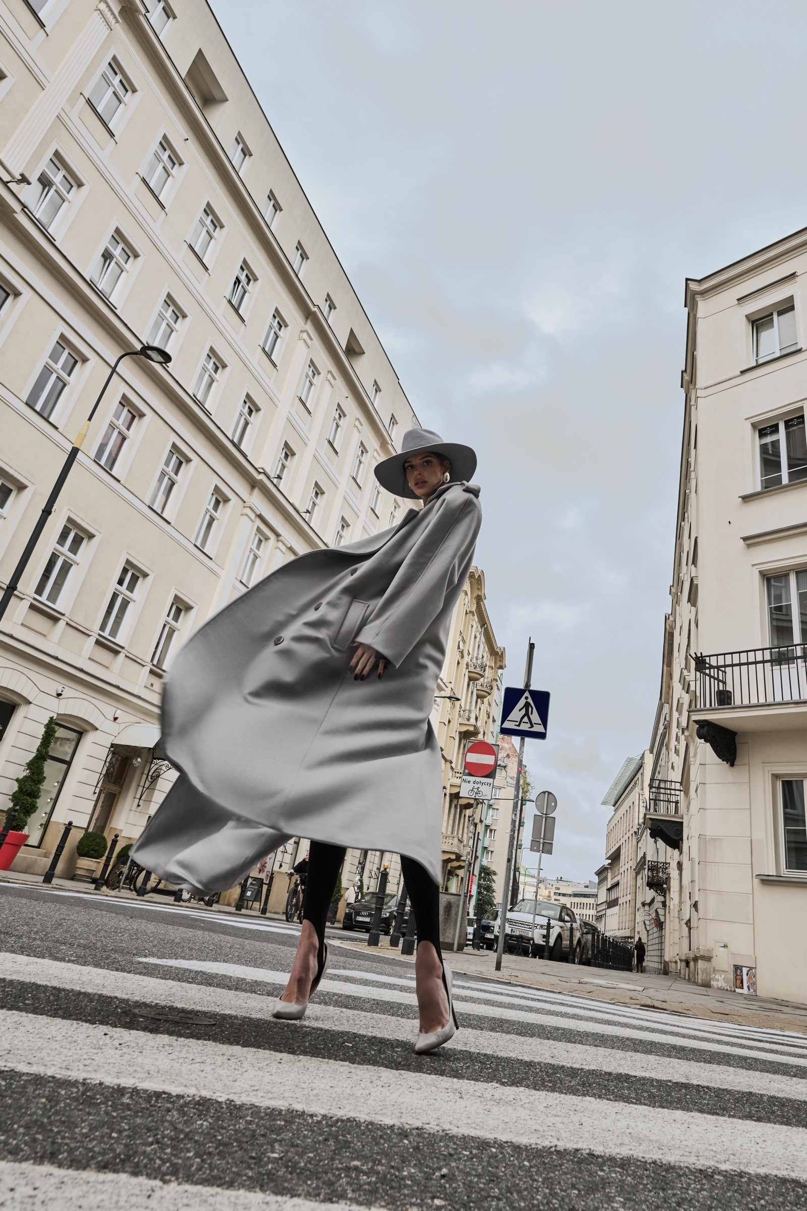 PŁASZCZ CIARA LIGHT GREY