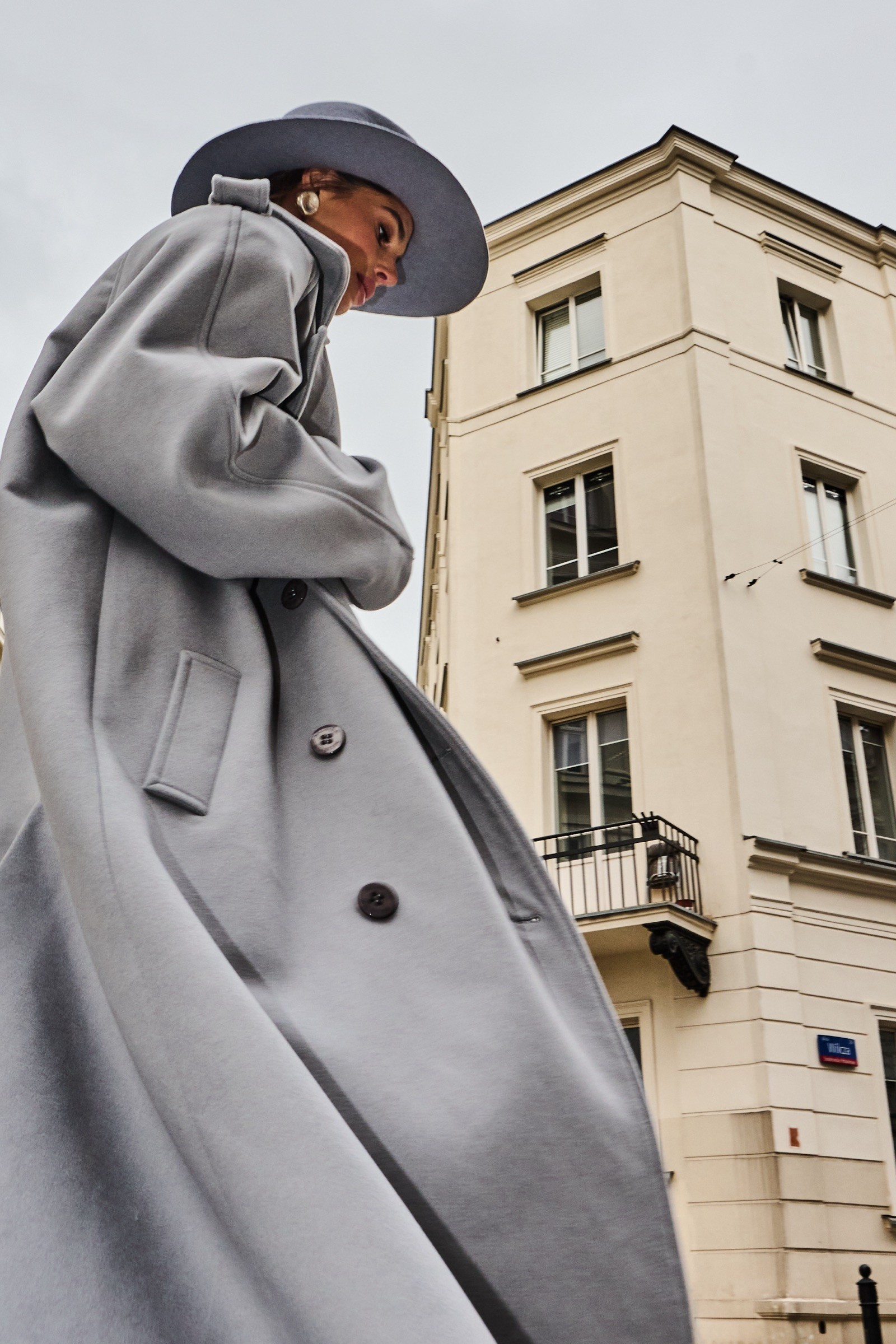 KAPELUSZ SASSY LIGHT GREY