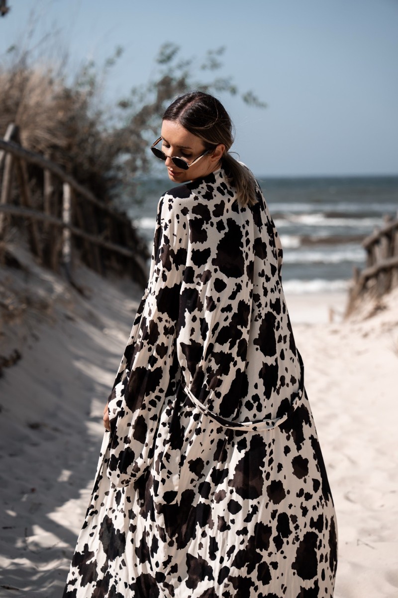 KIMONO NAFASI COW KIMONO NAFASI COW