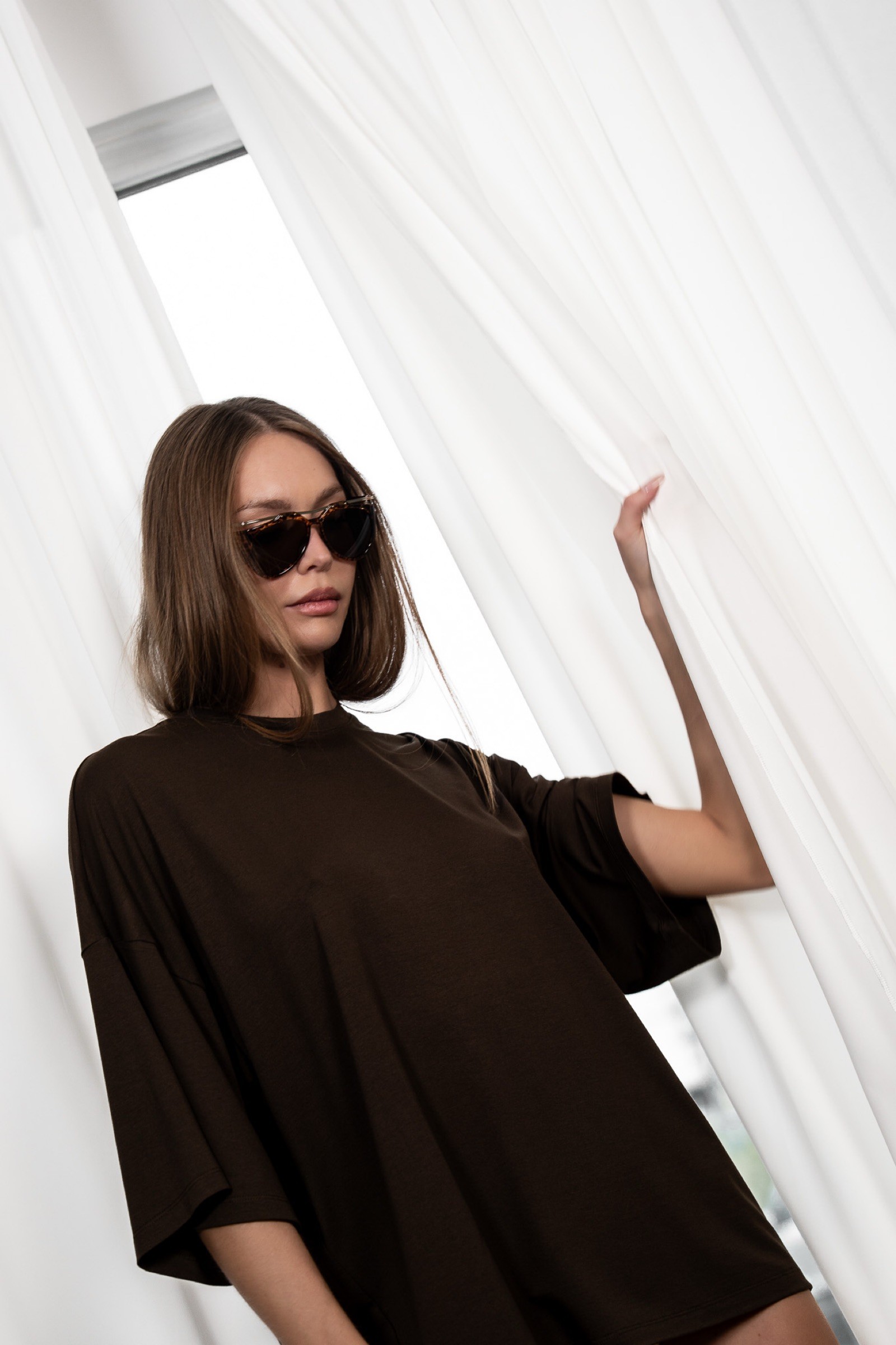 T-SHIRT OVERSIZE DARK CHOCOLATE